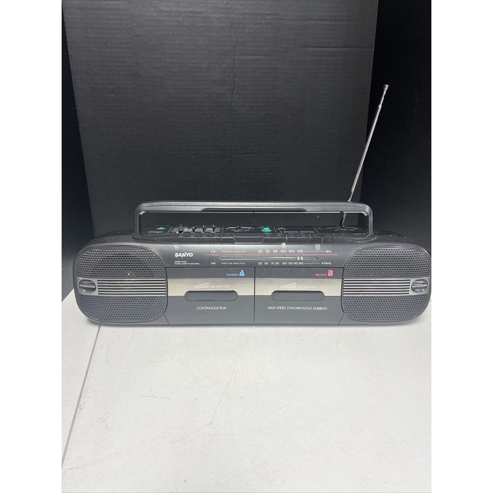 Vintage 1988 Sanyo M W717 Radio Dual Cassette Stereo Boombox Tested Working